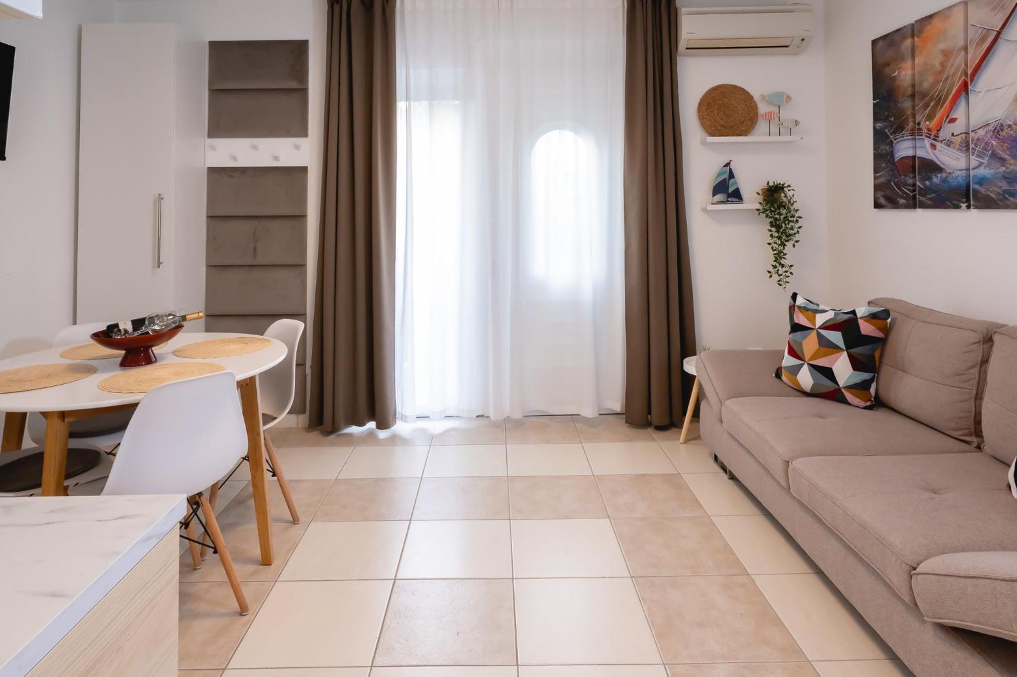 Locus Apartments Petrčane Extérieur photo