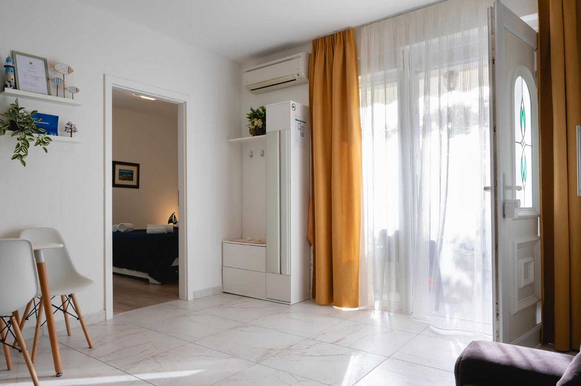 Locus Apartments Petrčane Extérieur photo